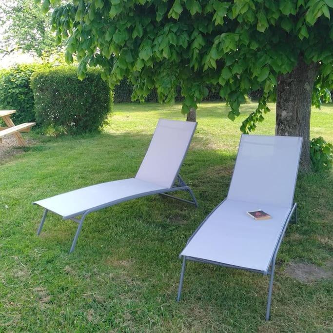 Grande Maison De Plain Pied Avec Jardin Arbore. Champignelles Zewnętrze zdjęcie