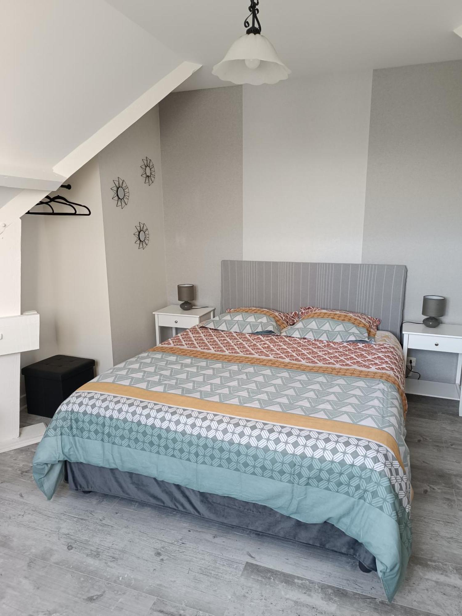Grande Maison De Plain Pied Avec Jardin Arbore. Champignelles Zewnętrze zdjęcie